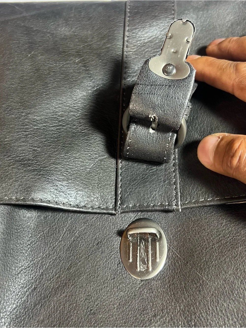 solo Black Leather Briefcase Messenger for Men